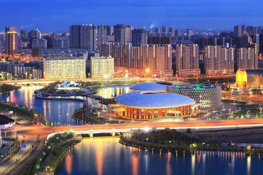 库尔勒:从边陲小城到活力都市的华丽转身